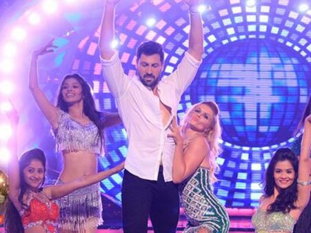 Maksim Chmerkovskiy: They Stopped Shooting To Explain What's Going On In Jhalak 7!
