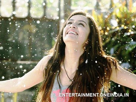 Actresses Who Did Double Roles Like Shraddha Might In Ek Villain