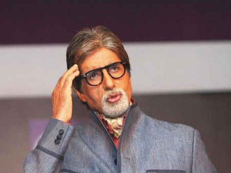 When Amitabh Bachchan's Fan Threatens To Commit Suicide