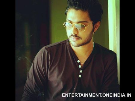 Amala Paul's Brother To Follow His Sissy's Footsteps!