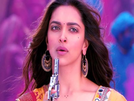 Hot Bollywood Actresses Show Their Gun-Wielding Skills On-Screen