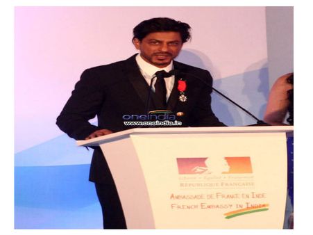 Shahrukh Khan Receives The Highest French Honour