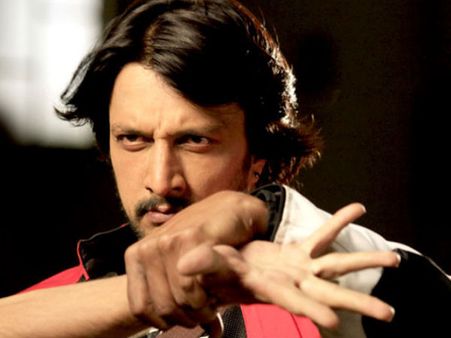 Sudeep Gives Thumbs Up To Sharan's Jai Lalitha