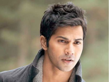 Varun Dhawan Reveals Dark Side In Badlapur