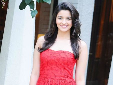 Comparisons Don't Bother Me, Says Alia Bhatt