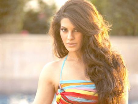 People Come To Watch Salman Khan, Says Jacqueline