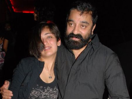 Akshara Yet To Take Advice From Kamal Hassan