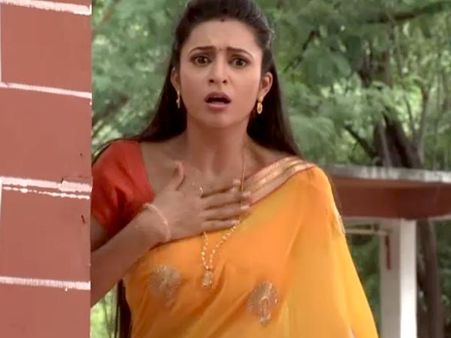 Yeh Hai Mohabbatein: Ishita Finds Out Aditya Caused The Accident Not Shagun (18th July-Photos)
