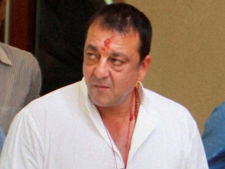Sanjay Dutt Likely To Seek Parole For Daughter's Disease!