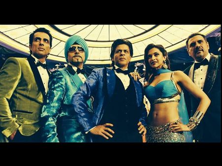 Shahrukh Khan, Happy New Year Team At Slam The Tour!