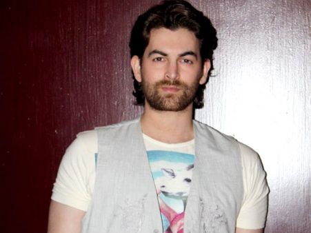 Vijay's Kaththi Villain Neil Nitin Speaks