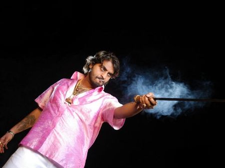 Aadhi Lokesh Is Blind In One Eye