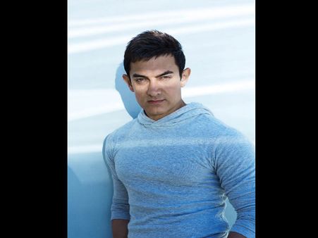 Aamir Khan Turns Bhojpuri Speaking!