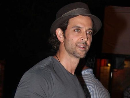 Hrithik Roshan And His Kids Day Out!