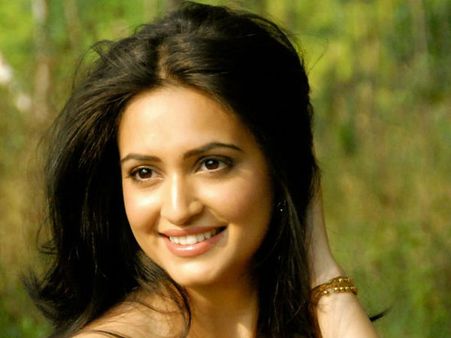 Krithi Kharbanda To Be Seen In New Movies