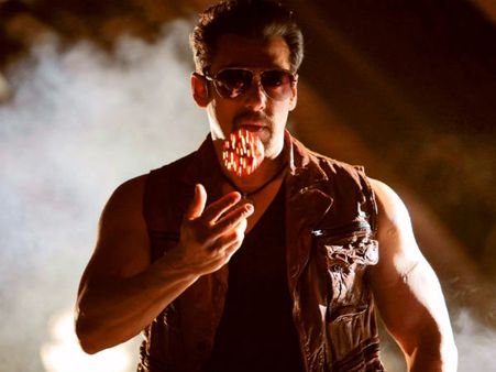 A Theatre In Pakistan Attacked During Salman's Kick Screening