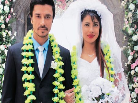 Priyanka Chopra Will Have Similar Wedding Gown As Mary Kom