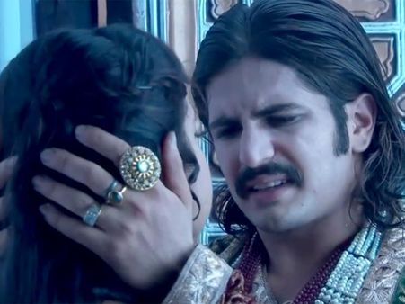 Jodha Akbar: Akbar Becomes Desperate In Love (7th August)