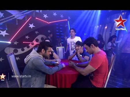 Yeh Hai Mohabbatein: Mihirs Bachelor Party Ends Miserably (8th August)