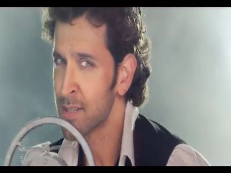 Hrithik-Katrina Sizzle In 'Tu Meri' Bang Bang First Song: Watch