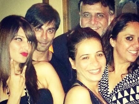 Bipasha Basu-Karan Singh Grover's Initmate Scenes Troubling Jennifer Winget?