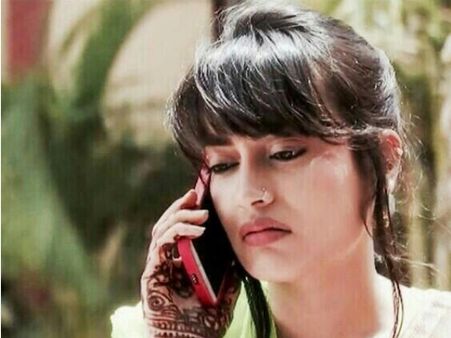 Qubool Hai: Tanveer Accuses Sanam Of Stealing Necklace