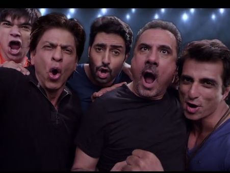 Watch Shahrukh Khan Selfie Video, Slam The Tour!