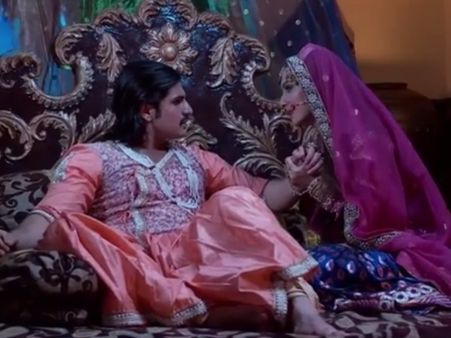 Jodha Akbar: Rukaiya Wants Jodha's Child