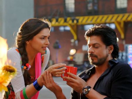 Shahrukh Khan's 'Manwa Laage' Crosses 2 Million Views In 48 hours