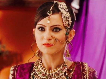 Jodha Akbar: Rukaiya Gets Legal Right Over Jodha’s Child