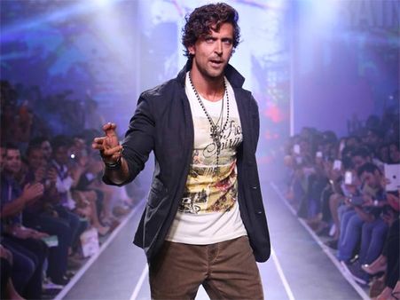 Hrithik Roshan Sets The Ramp On Fire: Myntra Fashion Weekend 2014