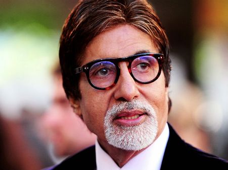 Amitabh Bachchan Has Gifts For Lucky Twitter Fans On Birthday