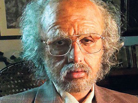 Arjun Kapoor Turns Half Bald And Over-Aged (See Pic)