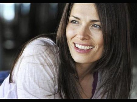 '7th Heaven' Star Sarah Goldberg Found Dead