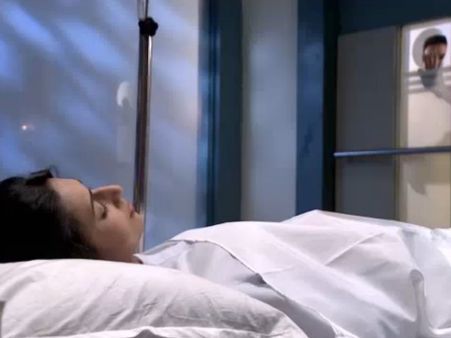 Yeh Hai Mohabbatein: Ishita In Hospital, Raman And Mani Worried