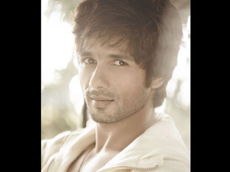Viewers Of Haider Vote Shahid Kapoor Best For The Role