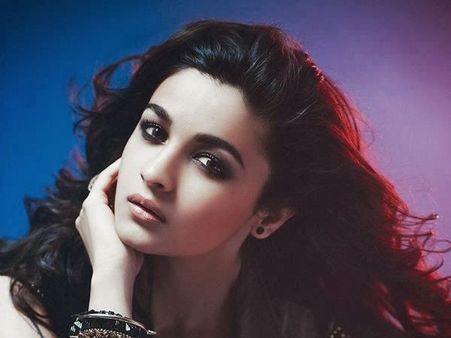 Alia Bhatt Most Likely To Bring Virus To Your System!