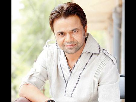 Rajpal Yadav Goes To Hollywood; Says He's Extremely Happy