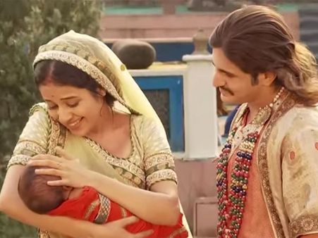 Jodha Akbar: Rukaiya Compelled To Stay Away From Hussain