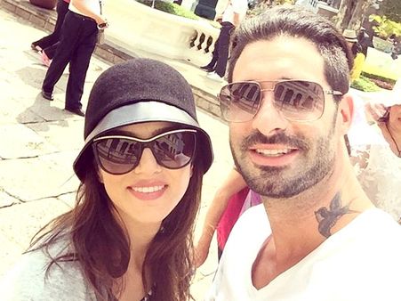 Sunny Leone Enjoying 'Amazing' Trip With Hubby (Pics)