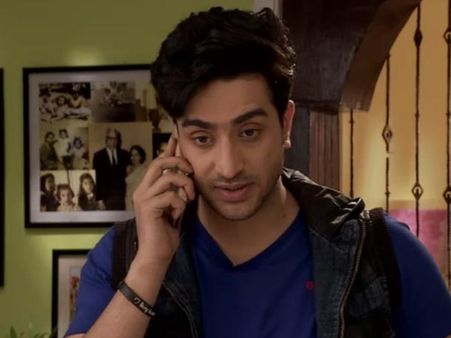 Yeh Hai Mohabbatein: Romi In Trouble For Getting Sarika Pregnant!