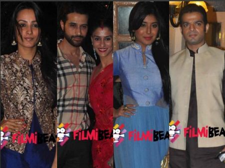 Photos: Ekta Kapoor Diwali Bash 2014 - Karan Patel, Sakshi, Ronit, Kritika, Anita..
