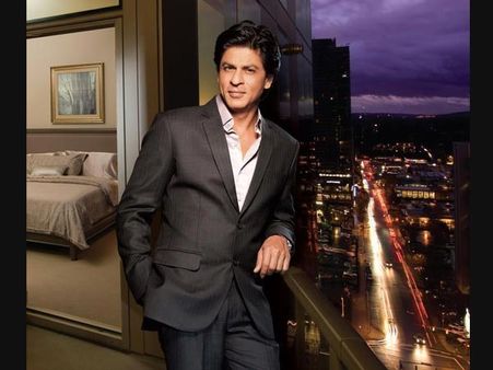 Shahrukh Khan Defends Bad Reviews Of Happy New Year Movie
