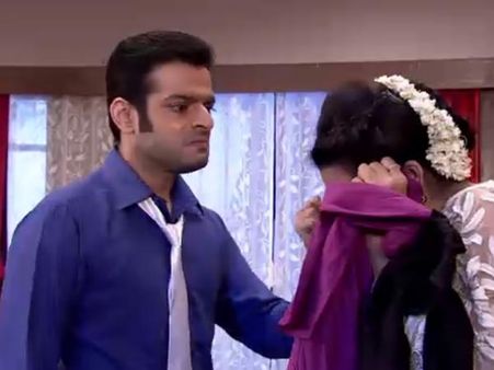 Yeh Hai Mohabbetain: Raman’s Brutal Attitude Towards Ishita