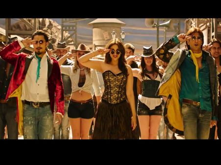 Watch: New Song 'Nakhriley' From Kill Dil Now Live