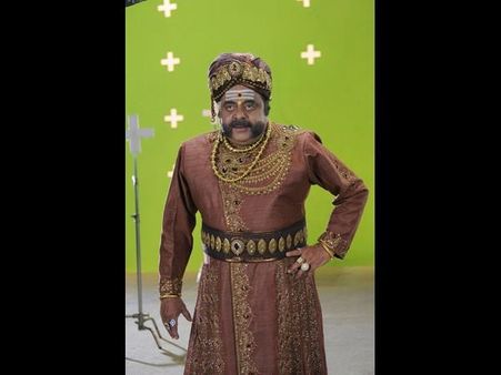 Ambareesh In Nadaprabhu Kempegowda Getup