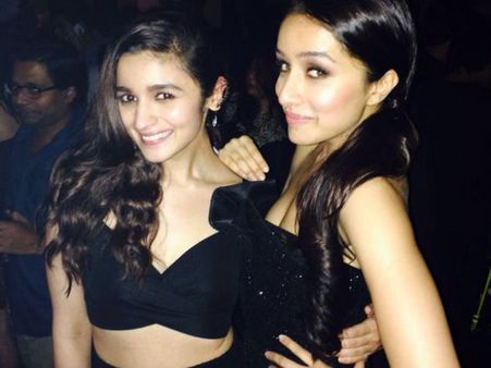 Alia Bhatt Vs Shraddha Kapoor For Rock On Sequel