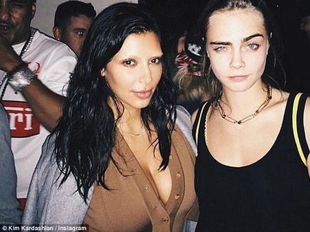 Kim Kardashian Bleaches Her Eyebrows At Kendall's Party!