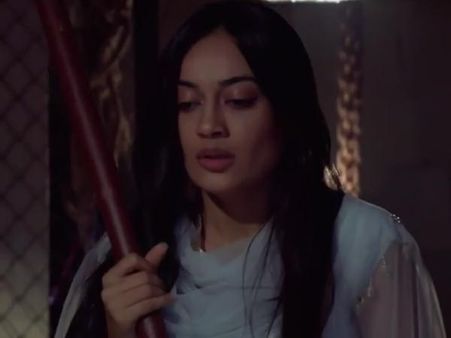 Qubool Hai: Sanam’s Escape From Captivity