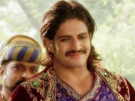 Jodha Akbar: Nadira’s Voice Enchants The Mughal Court